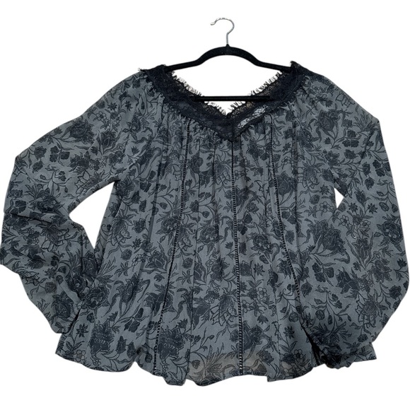 ASTR Size L Floral Gray and Black Ruffled Long Balloon Sleeve Blouse - Picture 1 of 13